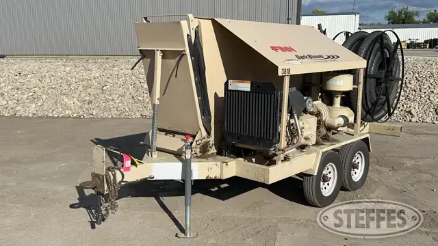 Finn BB302 Bark Blower
