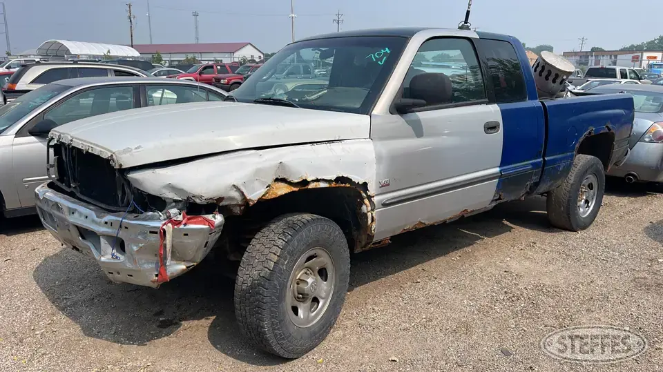 2001 Dodge Ram 1500 ST Half Ton Pickup
