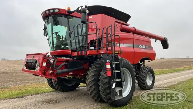 2011 Case IH 7120