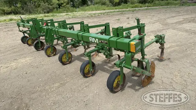 John Deere RM