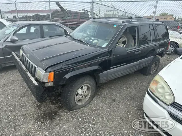 1997 Jeep Grand Cherokee Laredo