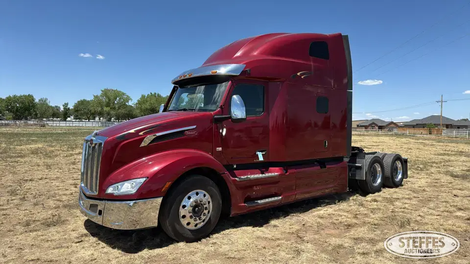 2023 Peterbilt 579 Conventional Truck with Sleeper