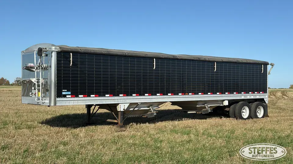2009 Stoughton HV-402T-AR-A Hopper Bottom Trailer