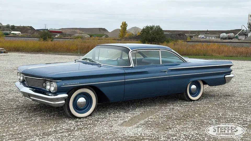 1960 Pontiac Catalina Collectible Vehicle