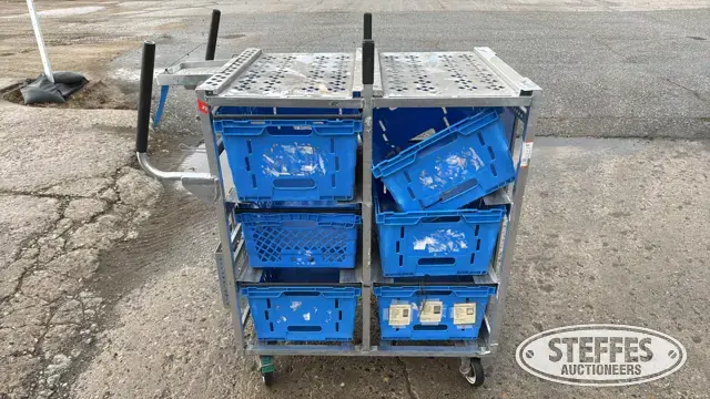 Rolling cart