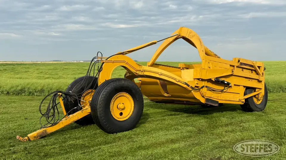 LeTourneau pull scraper