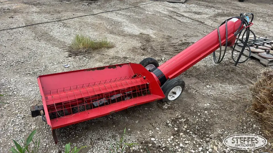 Wheatheart jump auger Transfer-Jump Augers and Conveyor