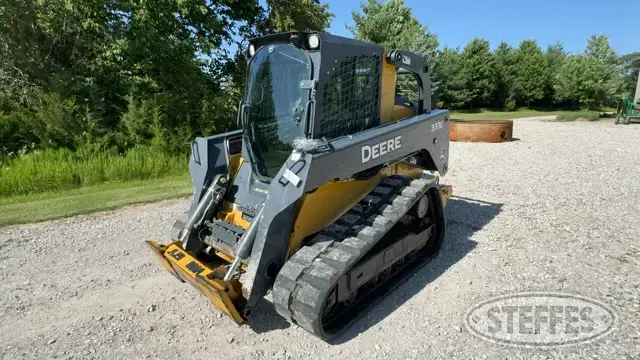 2014 John Deere 333E