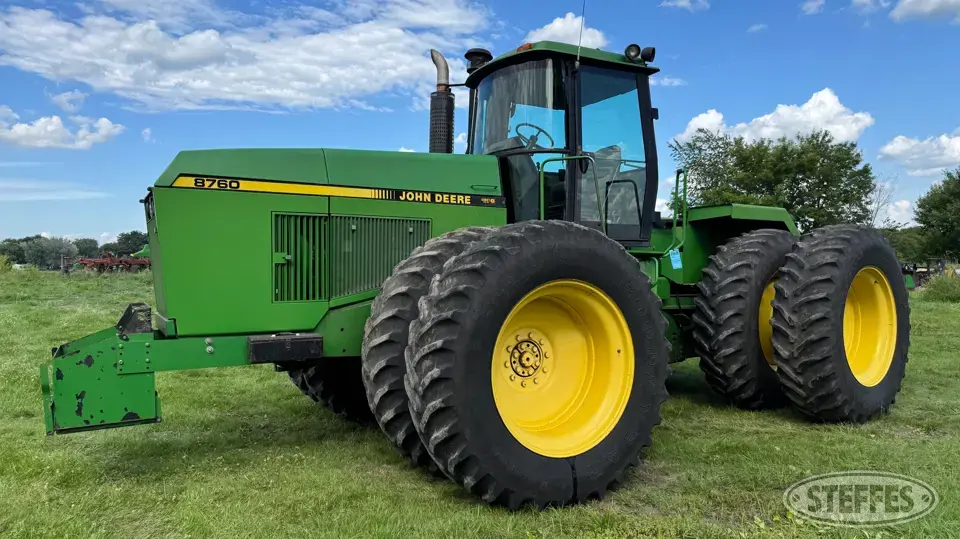 1990 John Deere 8760 4WD Tractor