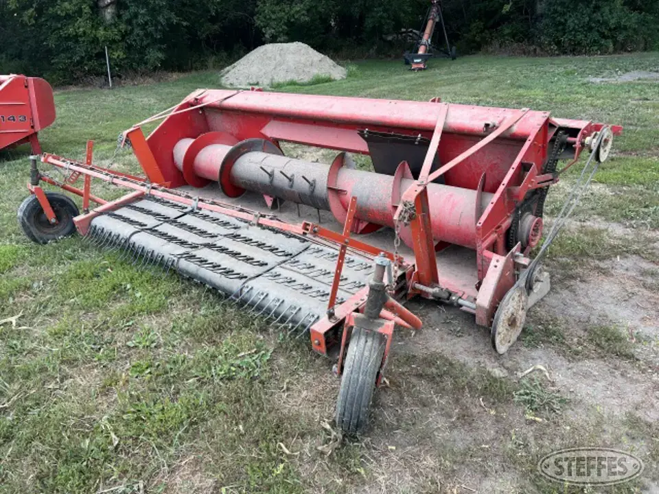 Massey Ferguson Pickup Head