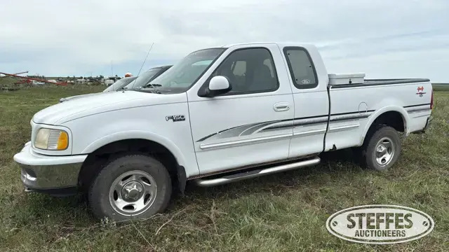 1997 Ford F-150 XLT