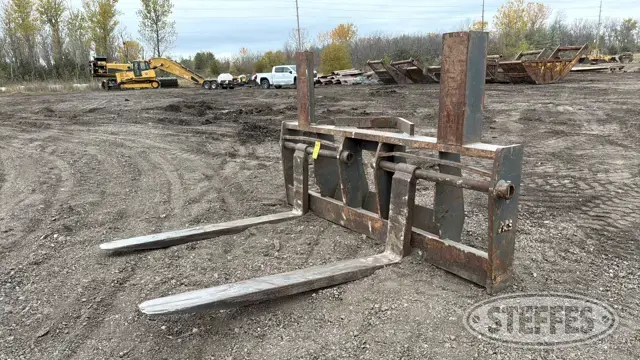 ACS wheel loader pallet forks