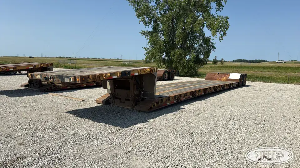 2010 XL Specialized XL60 Lowboy Trailer