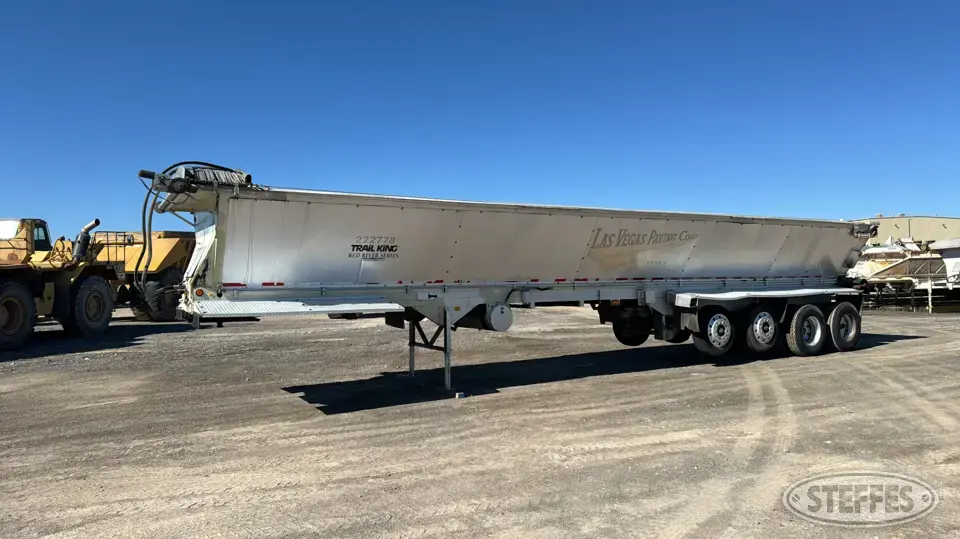 2005 Trail King Red River Series Live Bottom Trailer