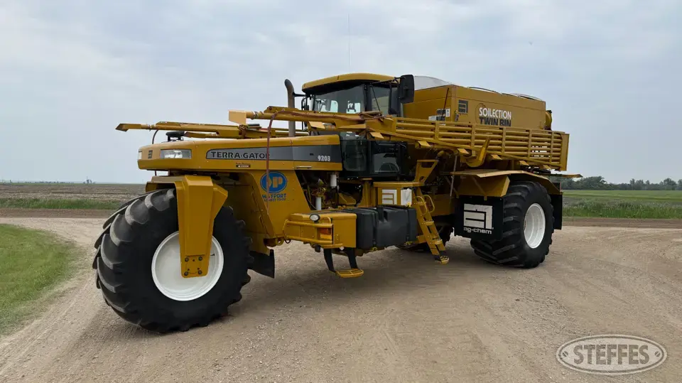 2008 Ag-Chem TerraGator 9203 Self-Propelled Dry Applicators-Spreaders-Floater