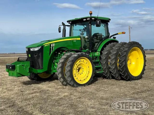 2011 John Deere 8310R