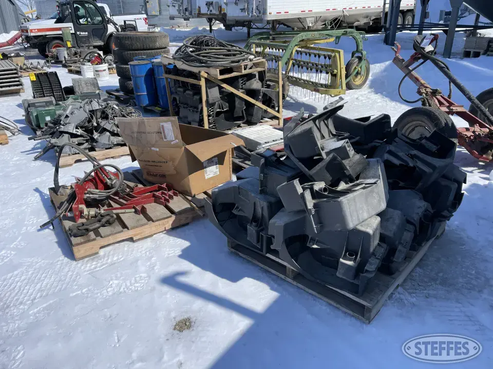 Case-IH 1631 Ag Equipment Part