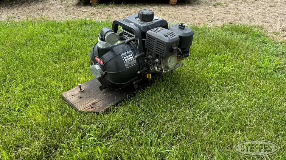 Briggs & Stratton Farm Support Item