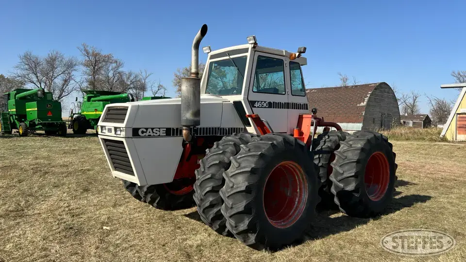 1983 JI Case 4690 4WD Tractor