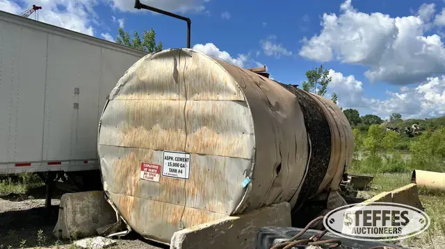 15,000 gal. asphalt/cement/AC tank