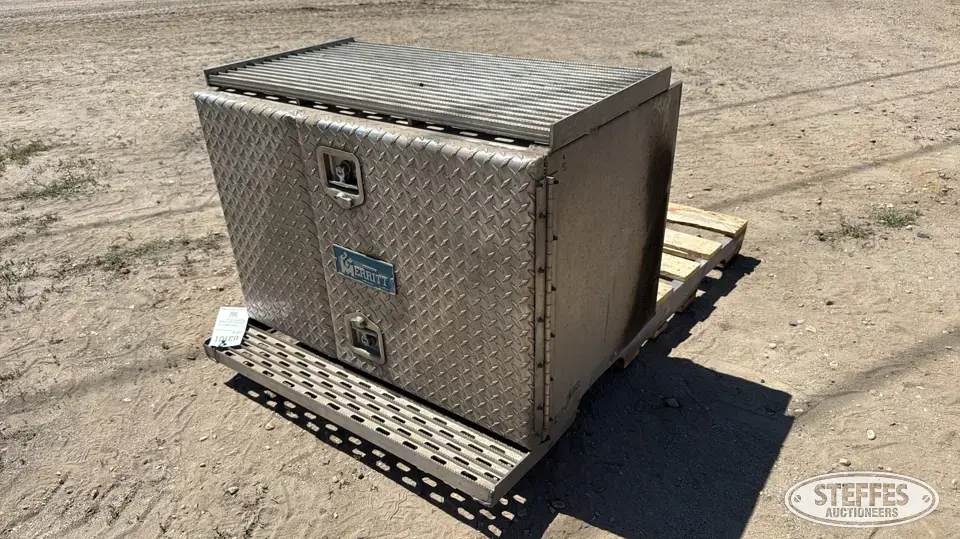 Merritt storage box Truck-Trailer Part