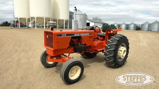 1974 Allis-Chalmers 175