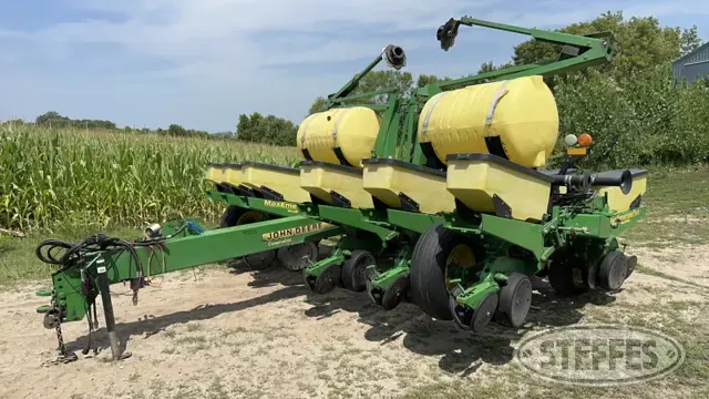 John Deere 1760