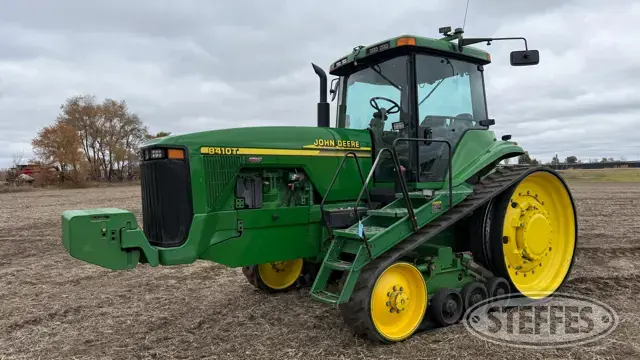 2000 John Deere 8410T