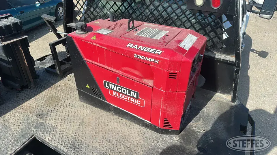Lincoln Electric Ranger 330MPX Welding