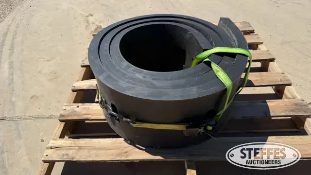 Degelman Strongbox 1438 rubber cutting edge