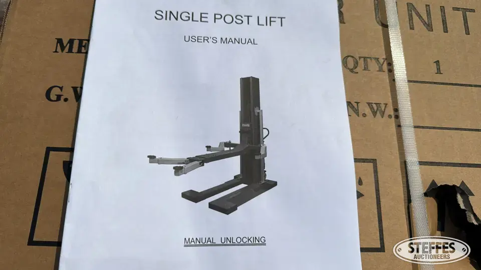 Single post car lift Lifts-Other