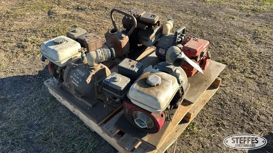 (4) transfer pumps Farm Support Item