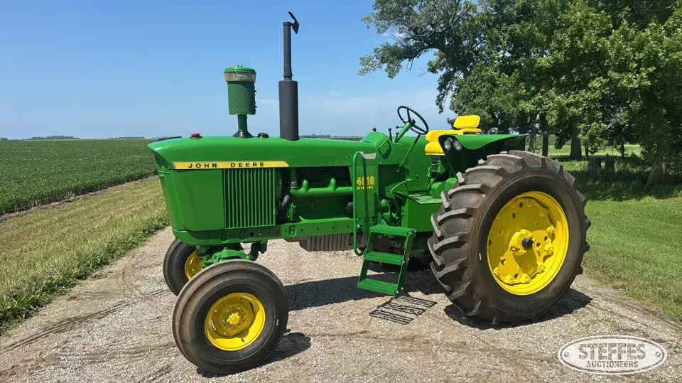 1963 John Deere 4010 2WD Tractor