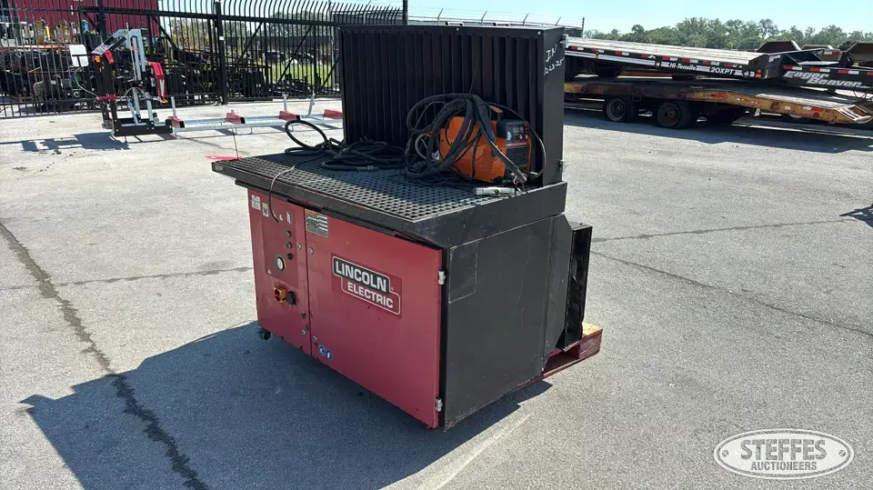 2013 Lincoln Electric DownFlex 400-MS/A Welding