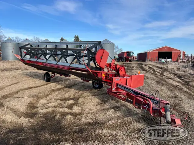 Case IH 8210