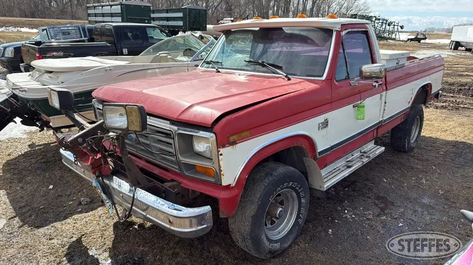 1985 Ford F-150 Lariat Half Ton Pickup