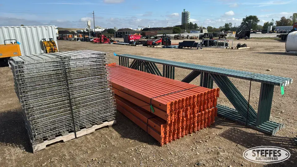 Pallet racking Storage and Bench