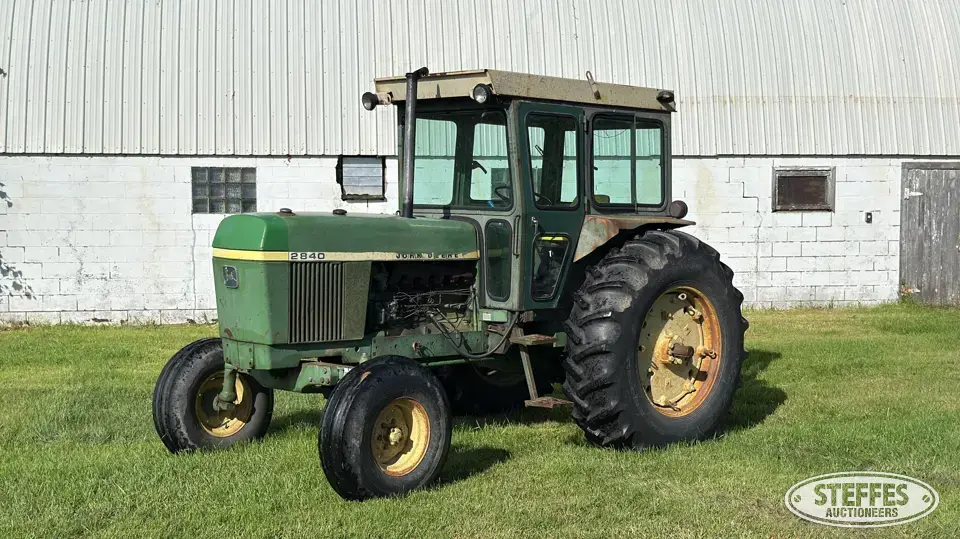 1978 John Deere 2840 2WD Tractor