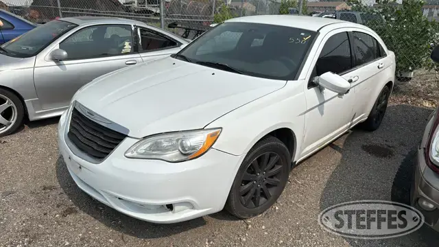 2013 Chrysler 200 Touring