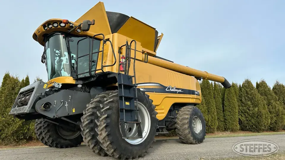 2012 Challenger 560C Combine