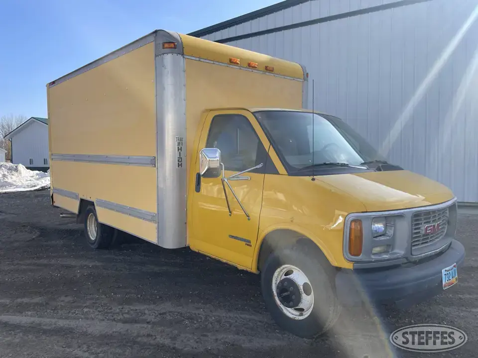 2001 GMC 3500 Van