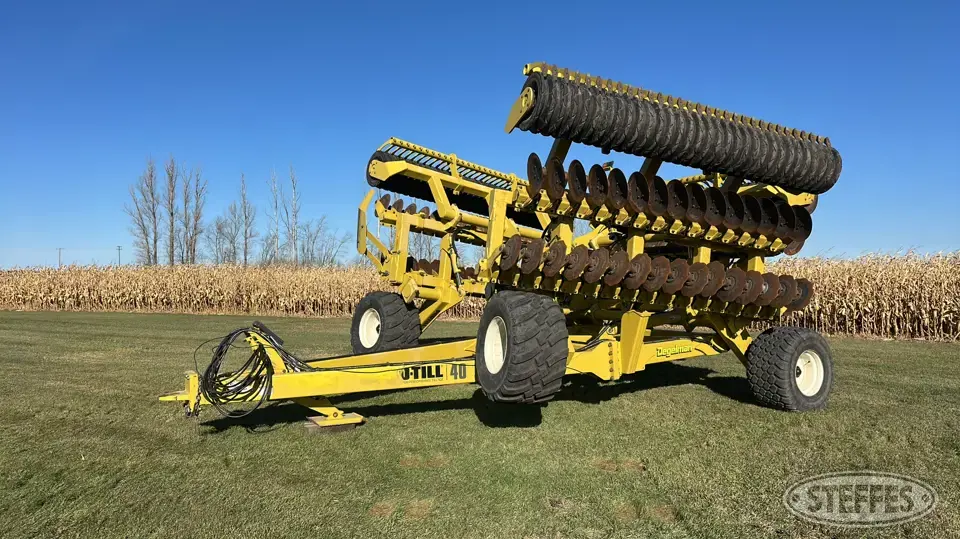 2017 Degelman Pro-Till 40 Vertical Tillage