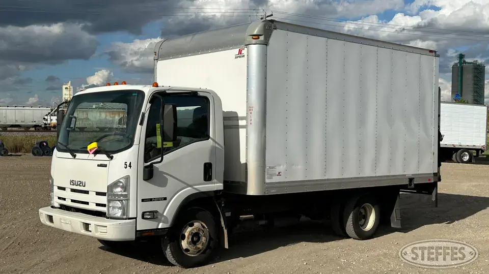 2014 Isuzu NPR Single Axle Boxed Truck