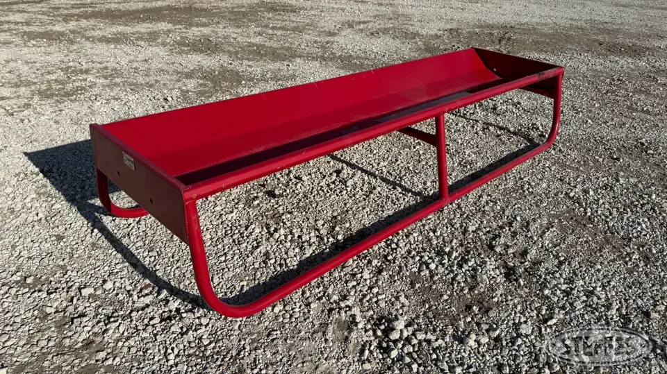 2025 Industrias America C10 Feeders and Bunk