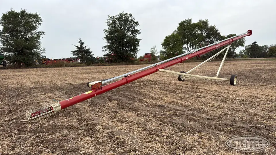 Buhler Farm King 861 Straight Auger