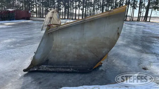 Falls V-plow