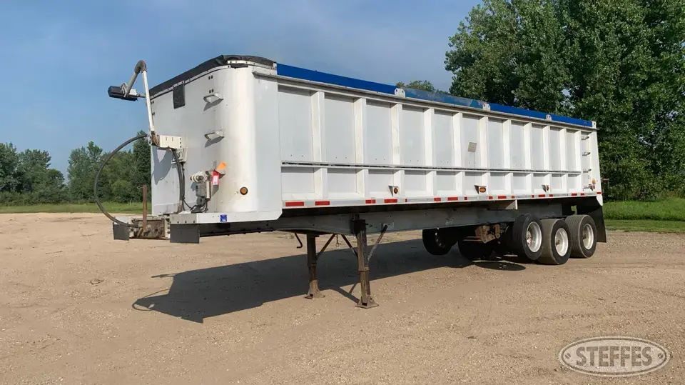 1999 East End Dump Trailer