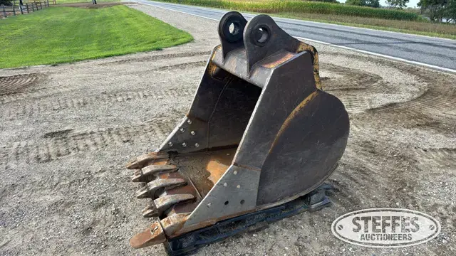 Excavator bucket