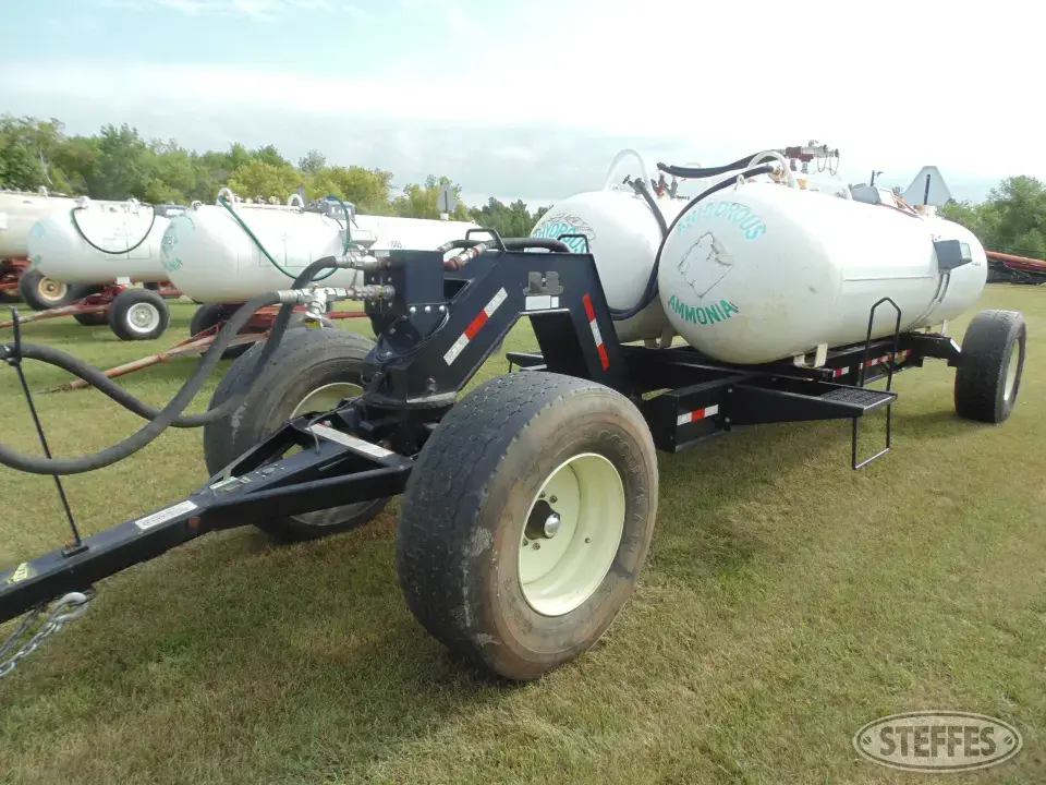 B&B Enterprises NH3 Trailers-Tank