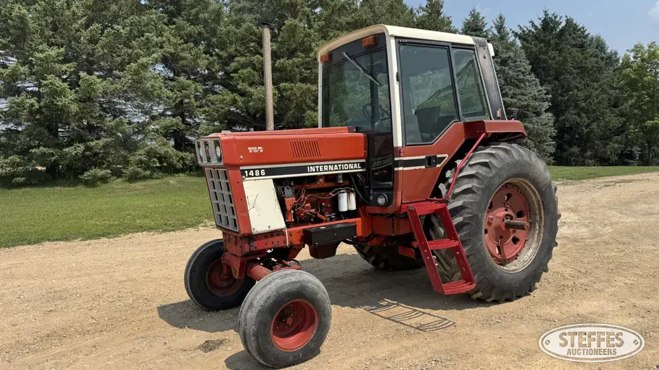 1979 International 1486 2WD Tractor